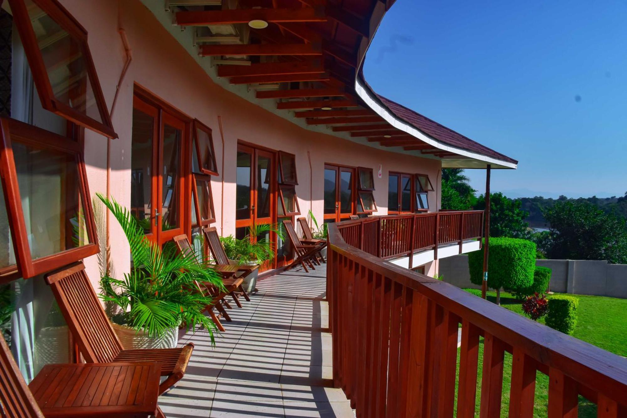 Riverview Inn Малалане Экстерьер фото