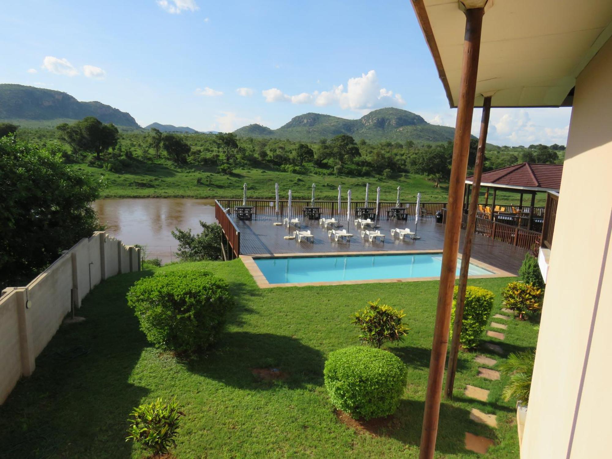 Riverview Inn Малалане Экстерьер фото