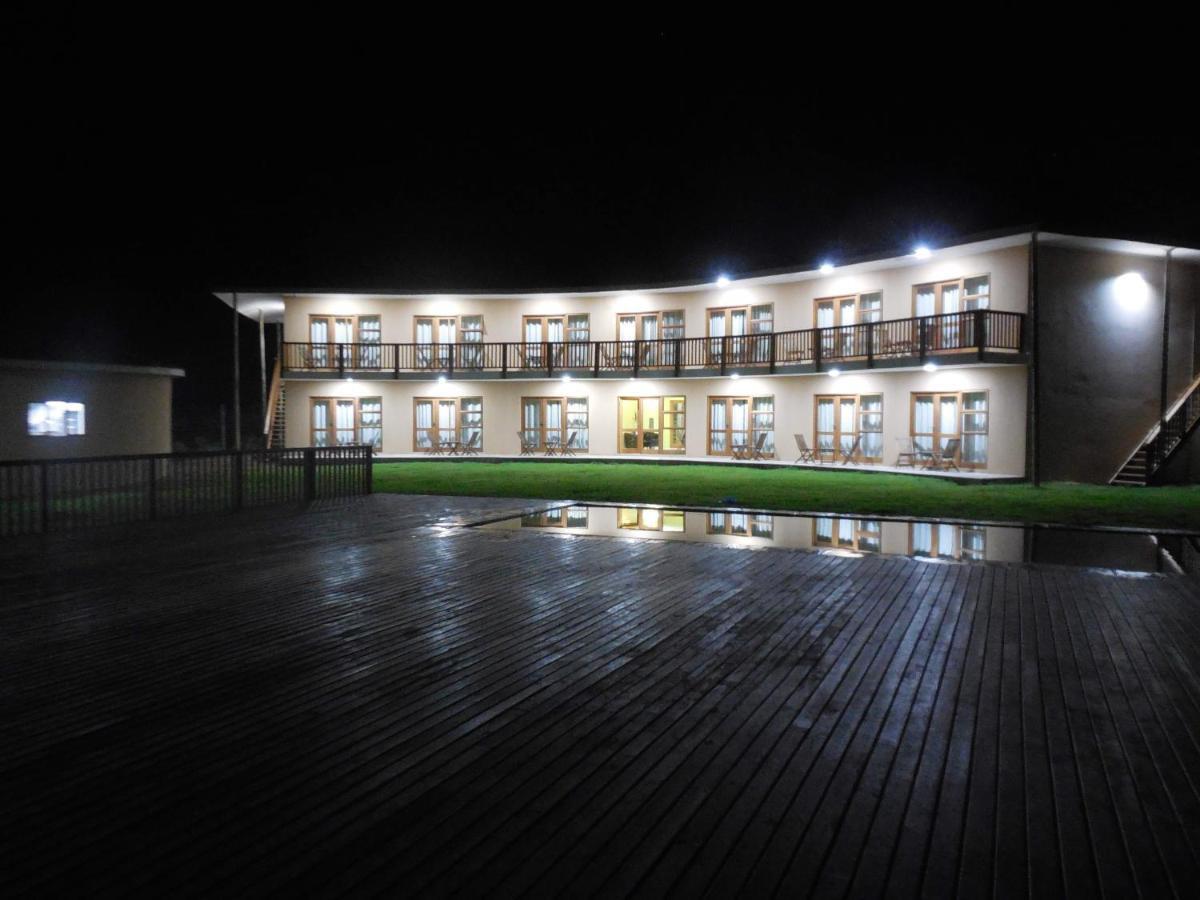 Riverview Inn Малалане Экстерьер фото